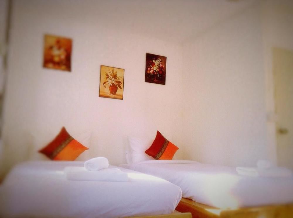 Golden Teak Homestay Mae Rim Buitenkant foto